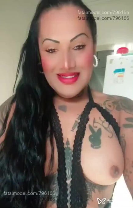 Acompanhante mulher trans morena (o) de olhos castanhos em Arapongas - Paloma pires