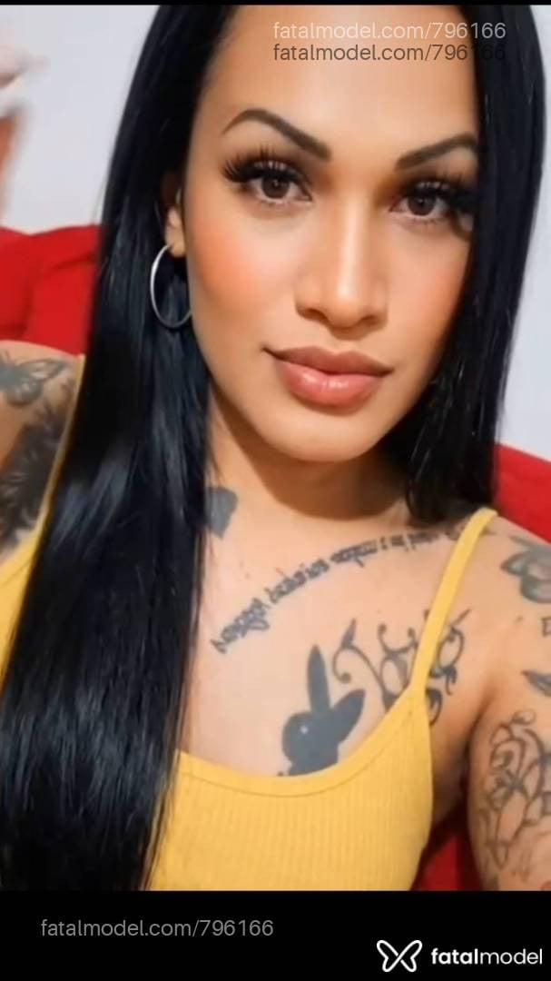 Acompanhante mulher trans morena (o) de olhos castanhos em Arapongas - Paloma pires