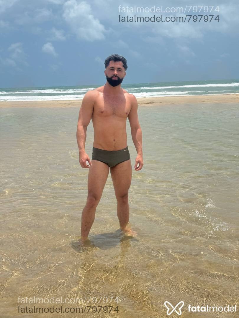 Acompanhante homem morena (o) de olhos pretos em Fortaleza Acompanhante homem morena (o) de olhos pretos em Fortaleza - Miguel ângelo