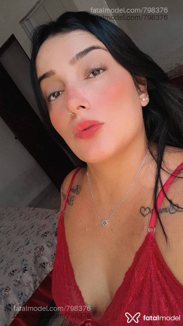 Acompanhante mulher morena (o) de olhos castanhos - Jady