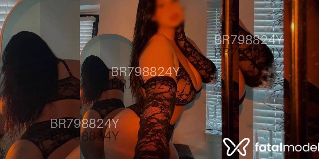 Acompanhante mulher com cabelo castanho de olhos castanhos em Goiânia Acompanhante mulher com cabelo castanho de olhos castanhos em Goiânia - Bianca Andrade