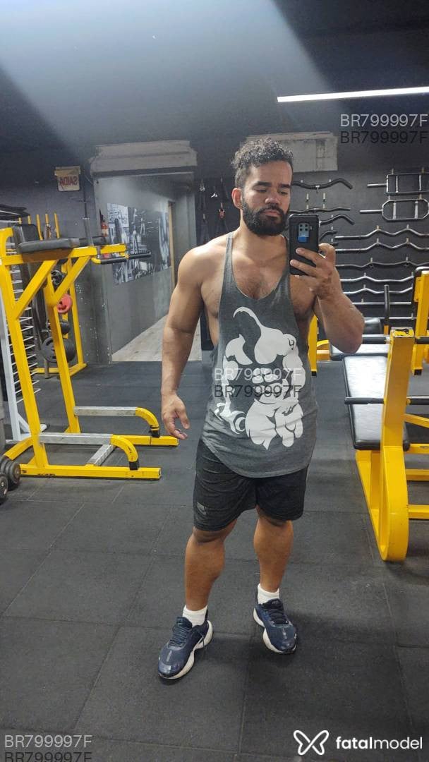 Acompanhante homem morena (o) de olhos castanhos em Brasília Acompanhante homem morena (o) de olhos castanhos em Brasília - Cesar Ferraz