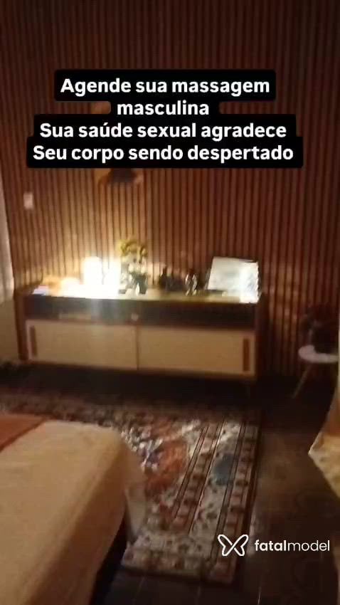 Acompanhante mulher morena (o) de olhos castanhos - Adriana Piero