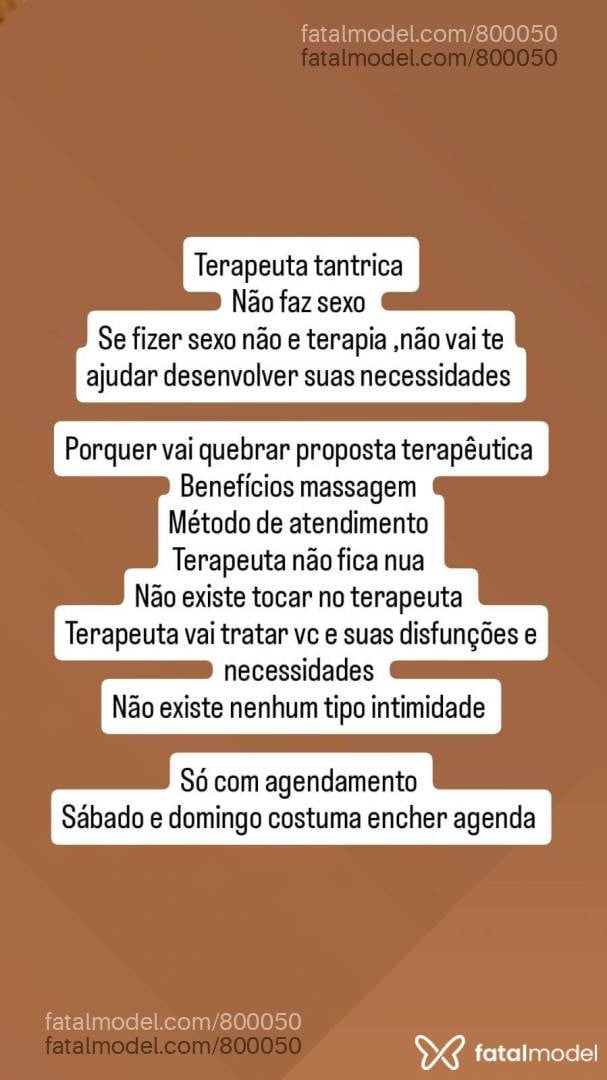 Acompanhante mulher morena (o) de olhos castanhos - Adriana Piero