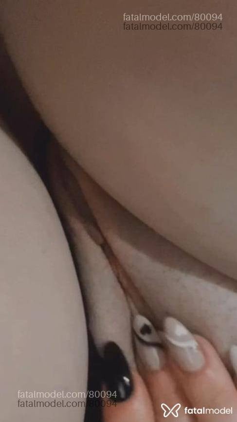 Acompanhante mulher loira (o) de olhos castanhos - Bianca