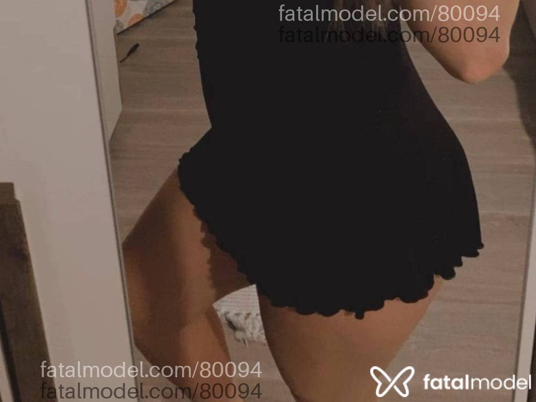Acompanhante mulher loira (o) de olhos castanhos - Bianca