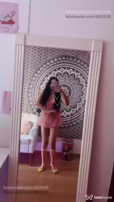 Acompanhante mulher morena (o) de olhos pretos em Curitiba - XNYMPHOTEEFX