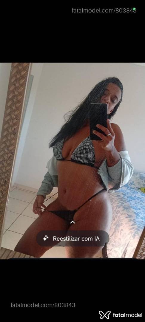 Acompanhante mulher morena (o) de olhos mel - Renata Morena