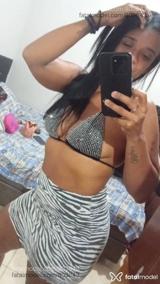 Acompanhante mulher morena (o) de olhos mel - Renata Morena