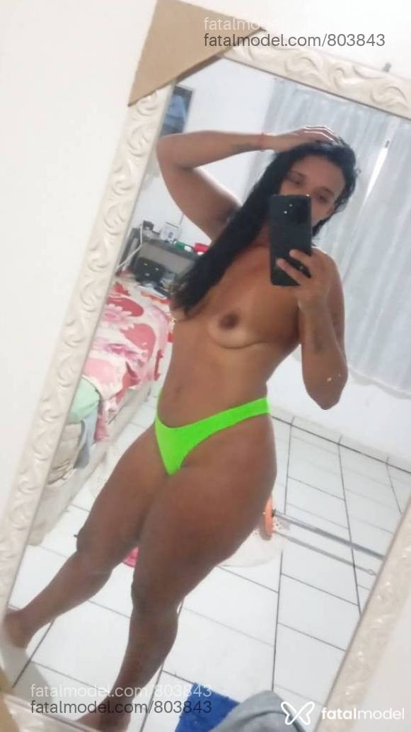 Acompanhante mulher morena (o) de olhos mel - Renata Morena