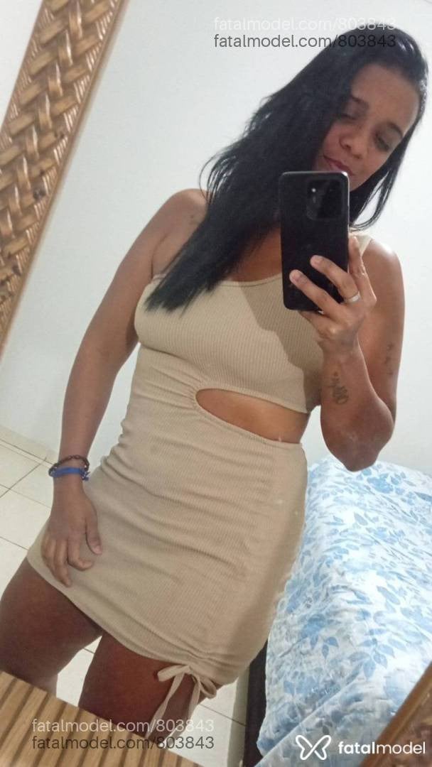 Acompanhante mulher morena (o) de olhos mel - Renata Morena