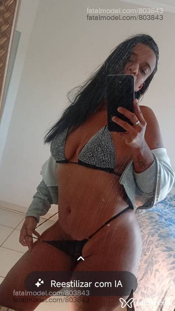 Acompanhante mulher morena (o) de olhos mel - Renata Morena