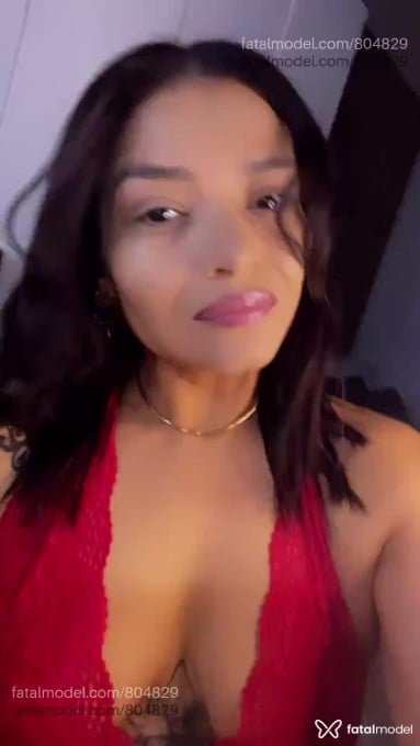 Acompanhante mulher com cabelo castanho de olhos castanhos em Itaberaí Acompanhante mulher com cabelo castanho de olhos castanhos em Itaberaí - Paraaense