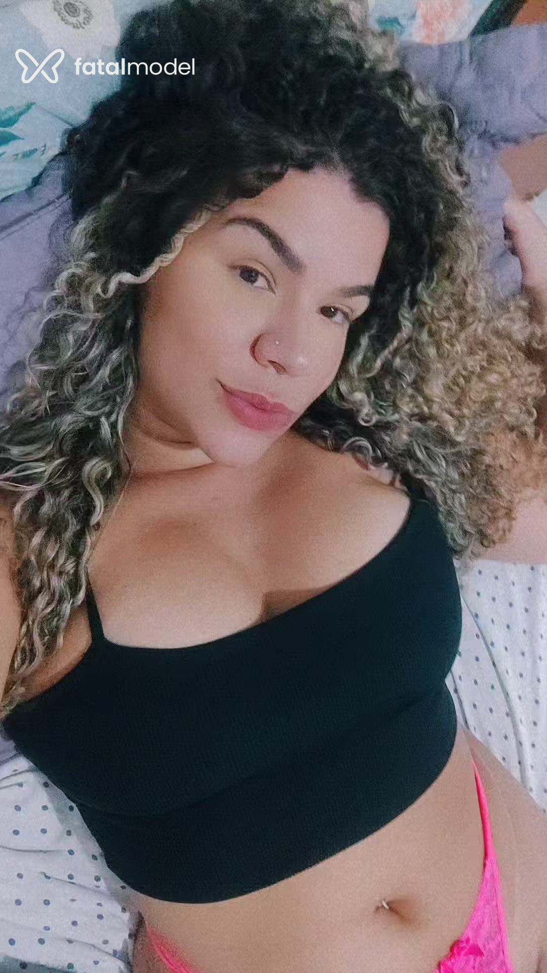 Acompanhante mulher loira (o) de olhos mel - Fran costa