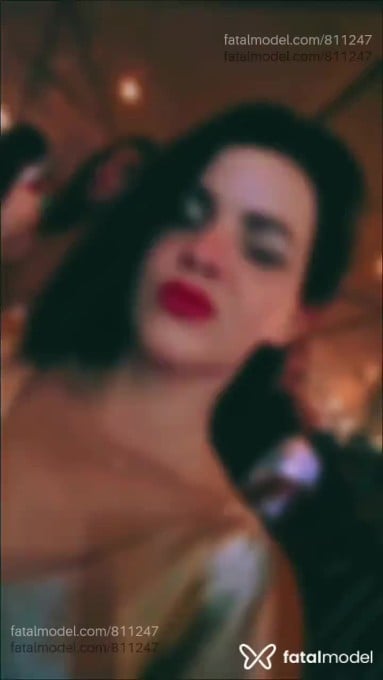 Acompanhante mulher com cabelo castanho de olhos verdes em Pindamonhangaba - Maya Rios