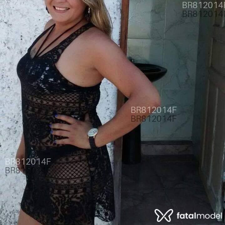 Acompanhante mulher loira (o) de olhos verdes - Helena Martins
