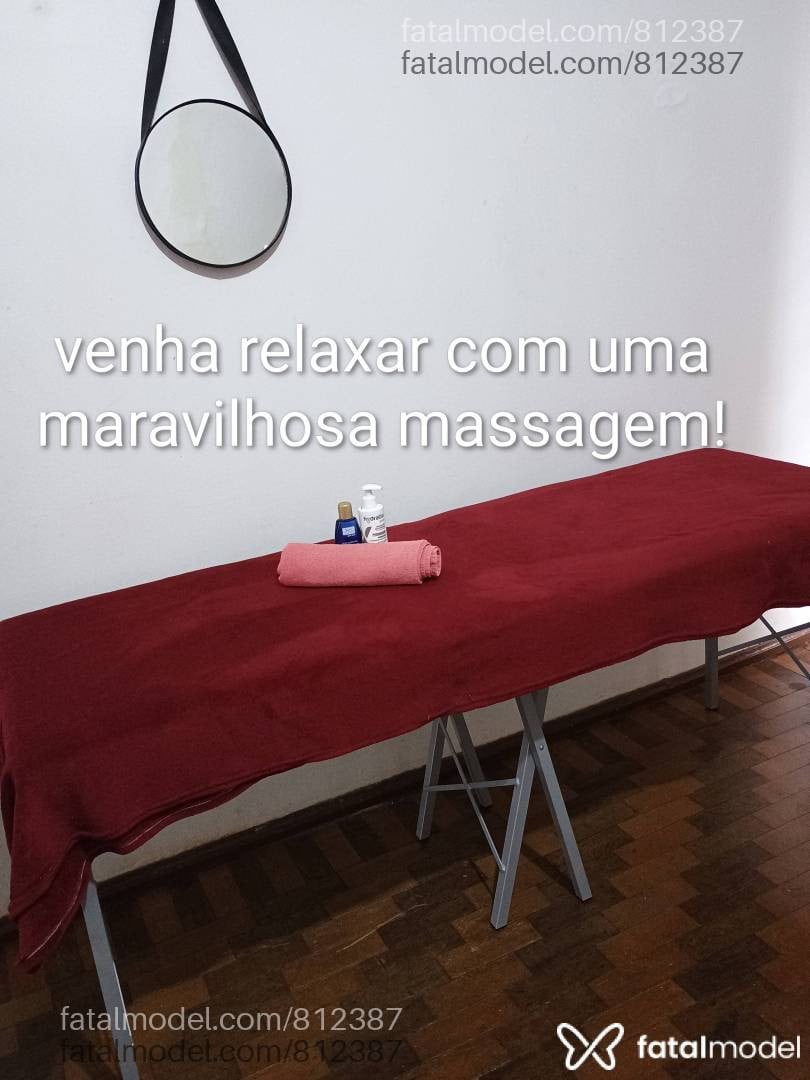 Acompanhante mulher com cabelo castanho de olhos castanhos - Amanda Soares