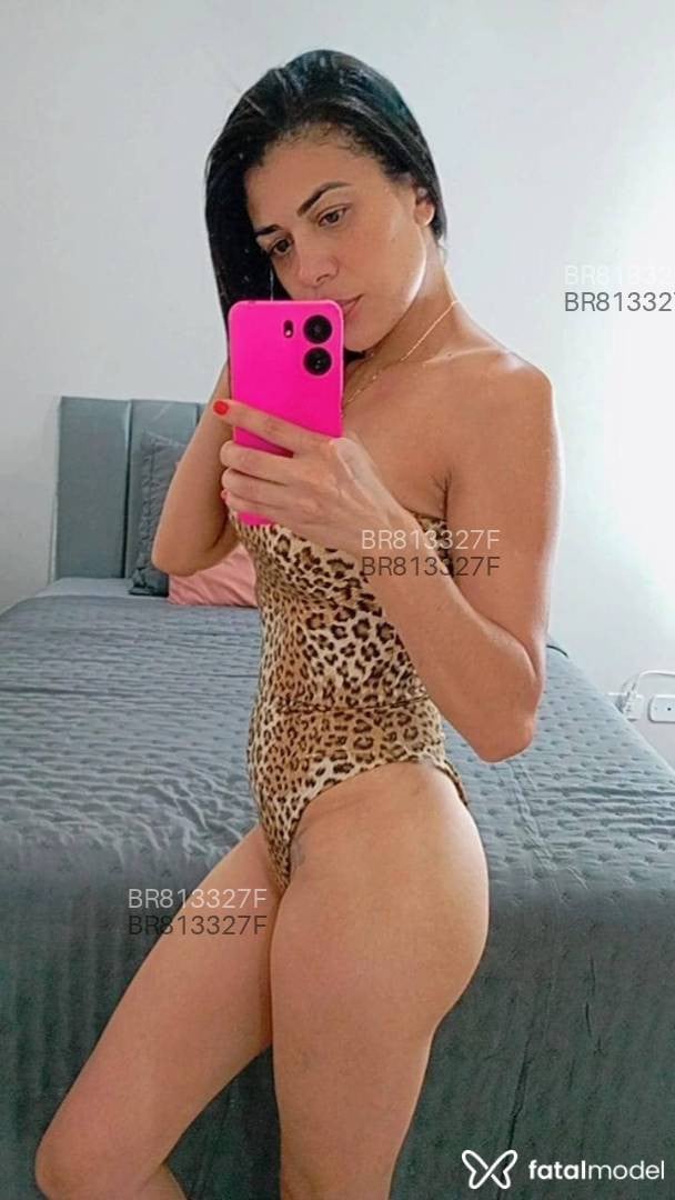 Acompanhante mulher morena (o) de olhos pretos em Marechal Cândido Rondon - Manuela