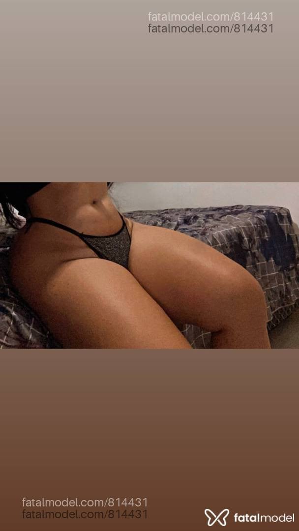Acompanhante mulher morena (o) de olhos castanhos - CAROL