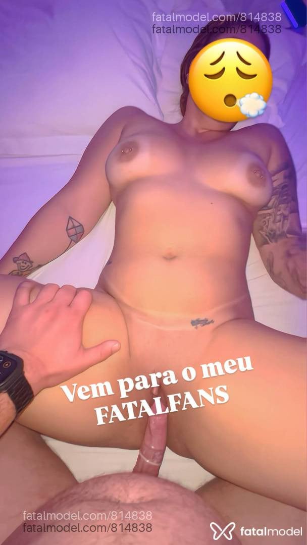 Acompanhante mulher morena (o) de olhos mel em Tubarão - Mahh