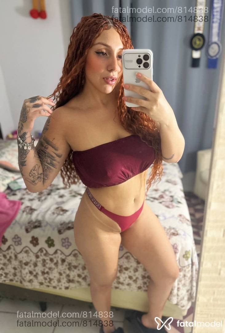 Acompanhante mulher morena (o) de olhos mel em Tubarão - Mahh