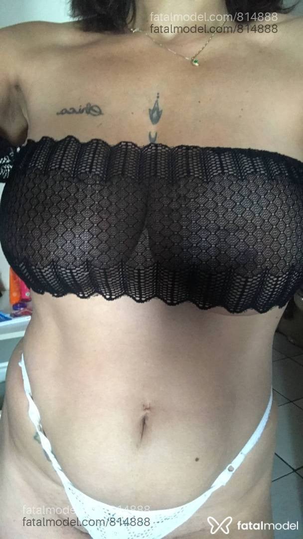 Acompanhante mulher com cabelo castanho de olhos castanhos - Fernanda