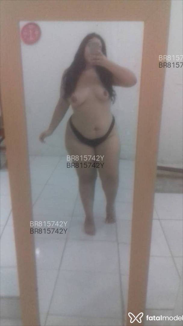 Acompanhante mulher morena (o) de olhos castanhos em Manaus - Isabela Cartolam
