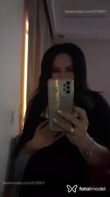 Acompanhante mulher morena (o) de olhos castanhos - Ana Lua Acompanhante mulher morena (o) de olhos castanhos - Ana Lua