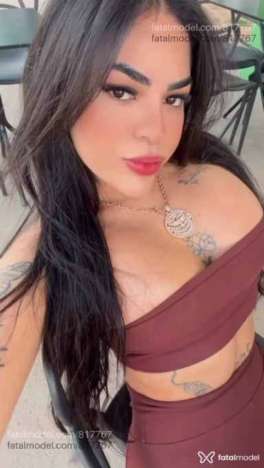 Acompanhante mulher morena (o) de olhos castanhos - Livia Caldas