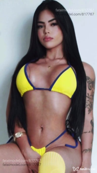 Acompanhante mulher morena (o) de olhos castanhos - Livia Caldas