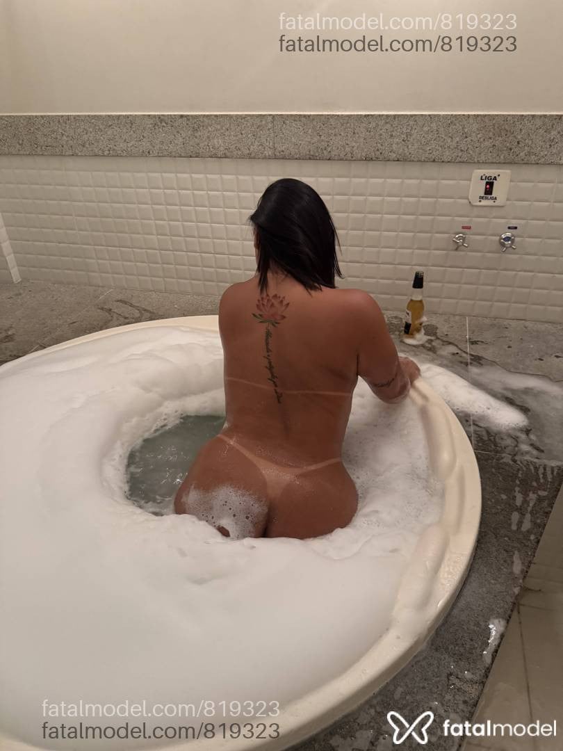Acompanhante mulher morena (o) de olhos castanhos - Laysa