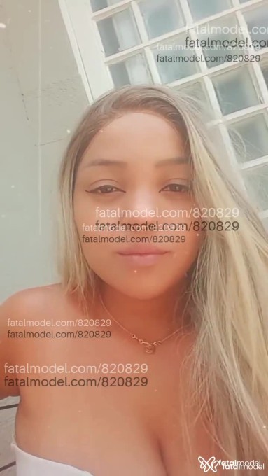 Acompanhante mulher morena (o) de olhos castanhos em Praia Grande - Safira Mendes