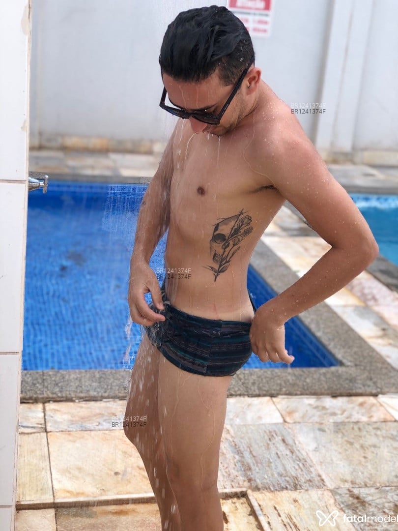 Acompanhante homem com cabelo castanho de olhos castanhos em Sorocaba - Eduardo universitá