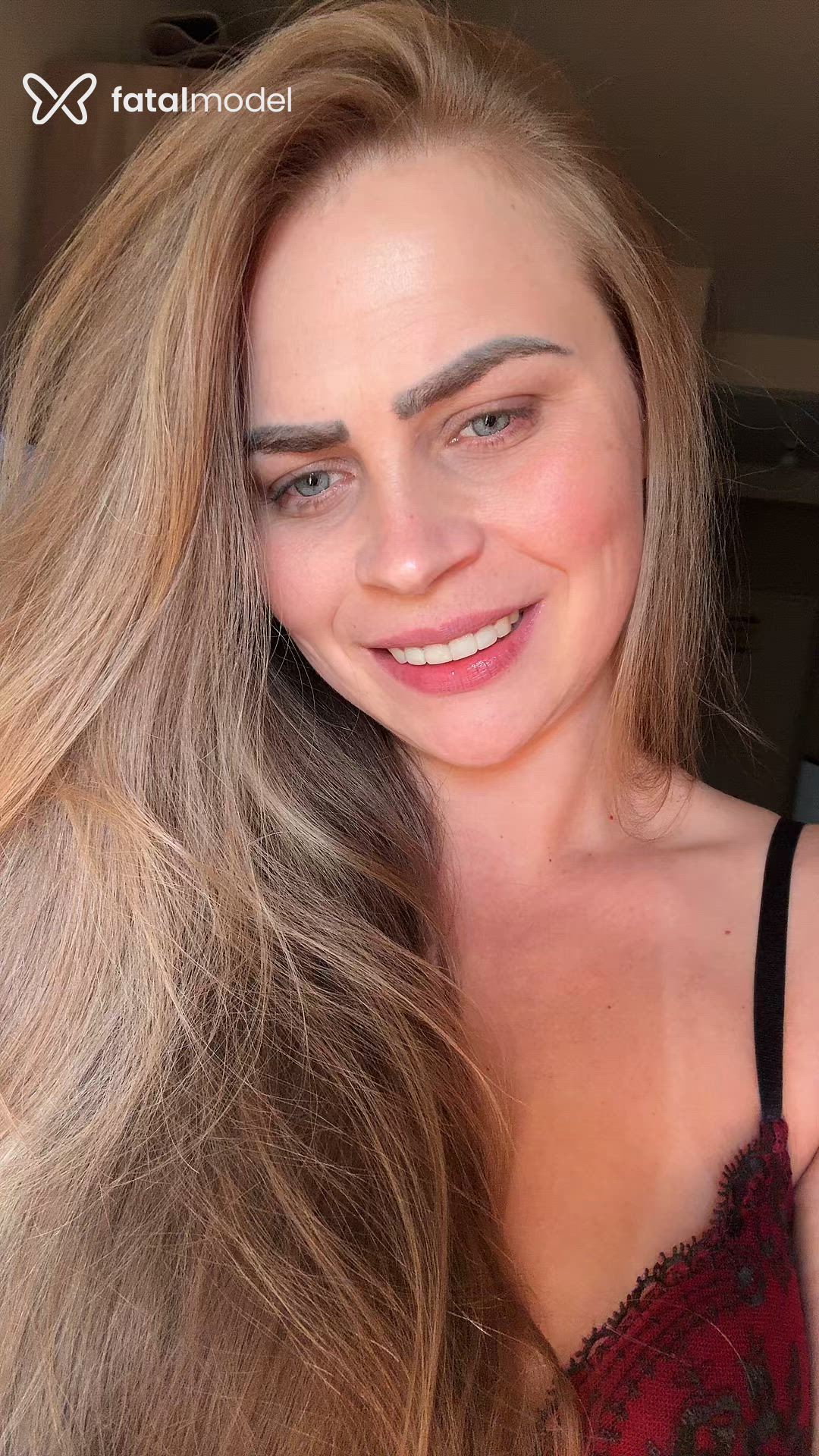 Acompanhante mulher loira (o) de olhos azuis em Uruguaiana Acompanhante mulher loira (o) de olhos azuis em Uruguaiana - JUUHH KOLLER