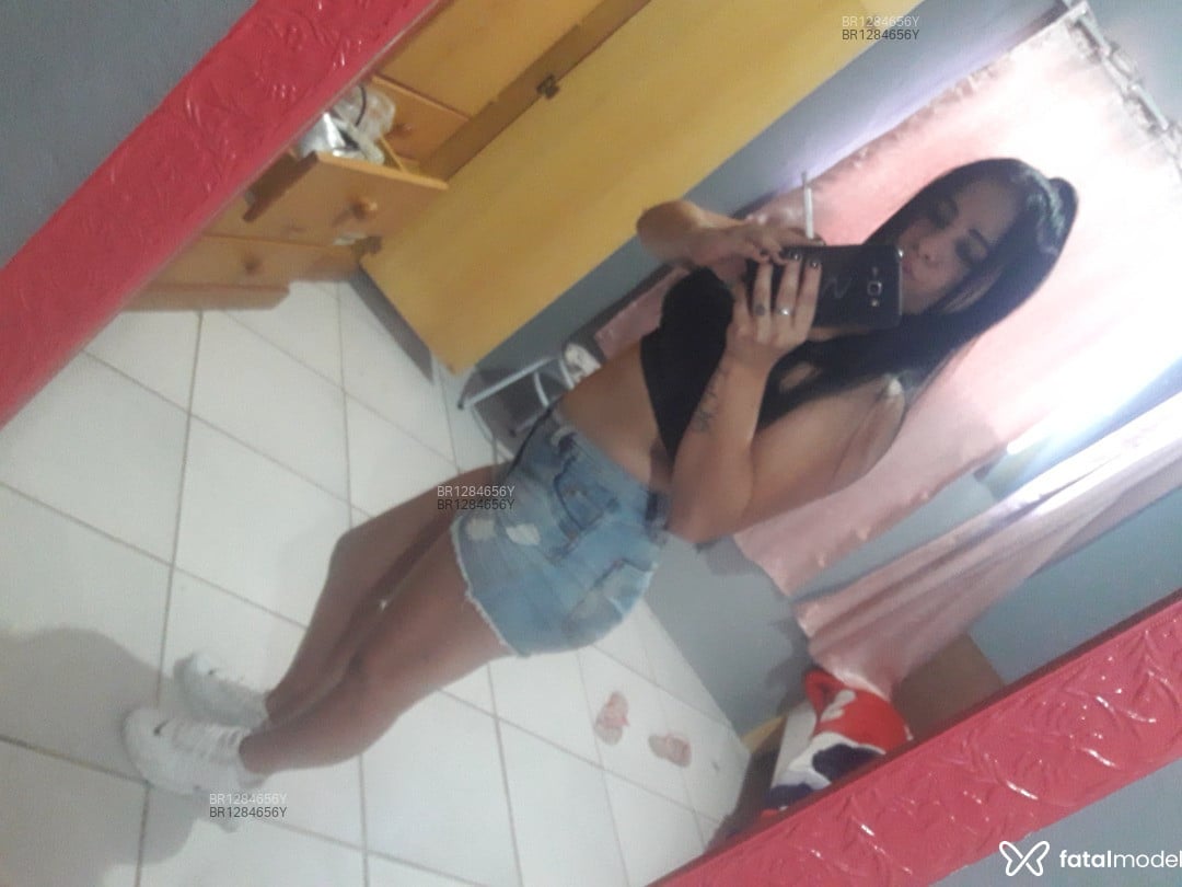 Acompanhante mulher morena (o) de olhos castanhos em Porto Alegre - Paulinhaa