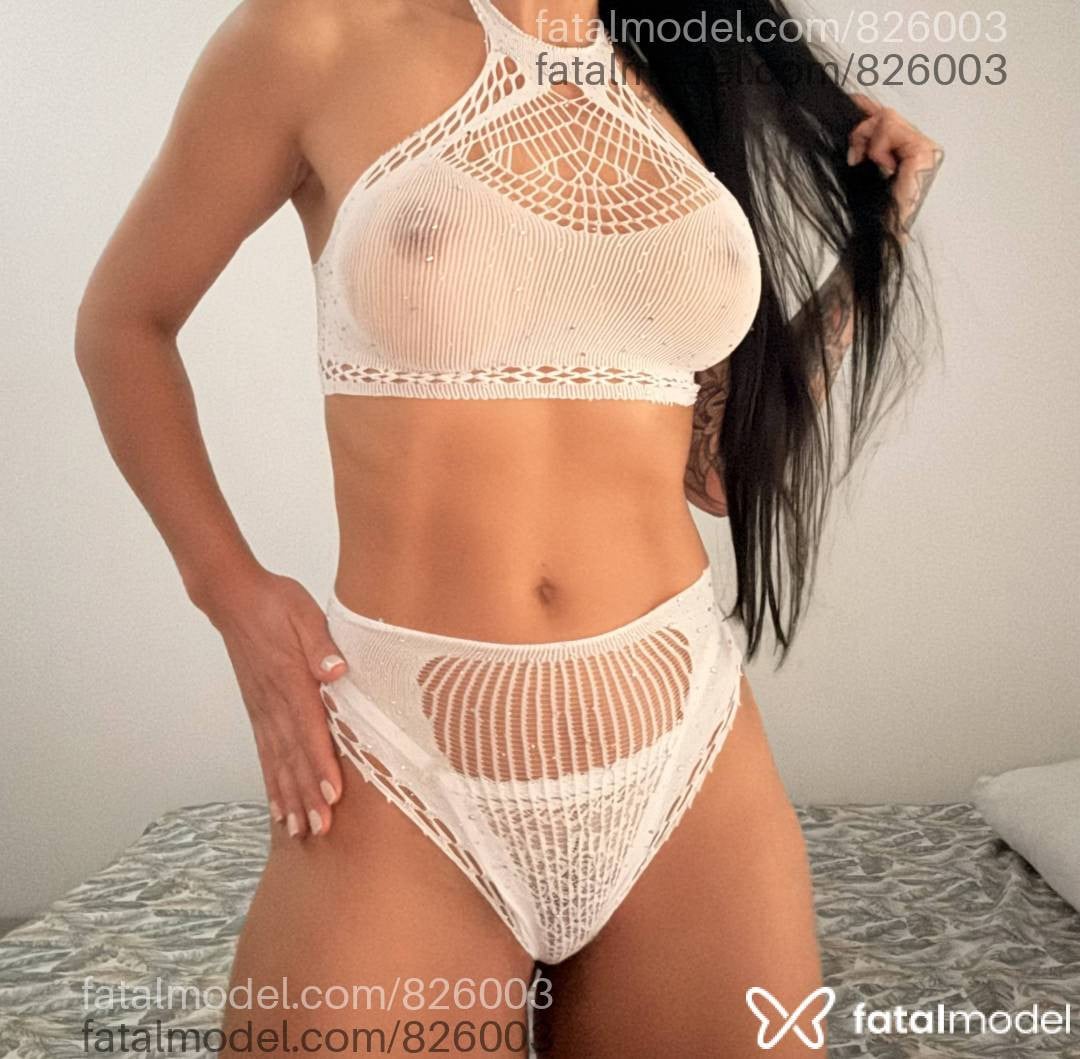 Acompanhante mulher morena (o) de olhos verdes - Tais Morena