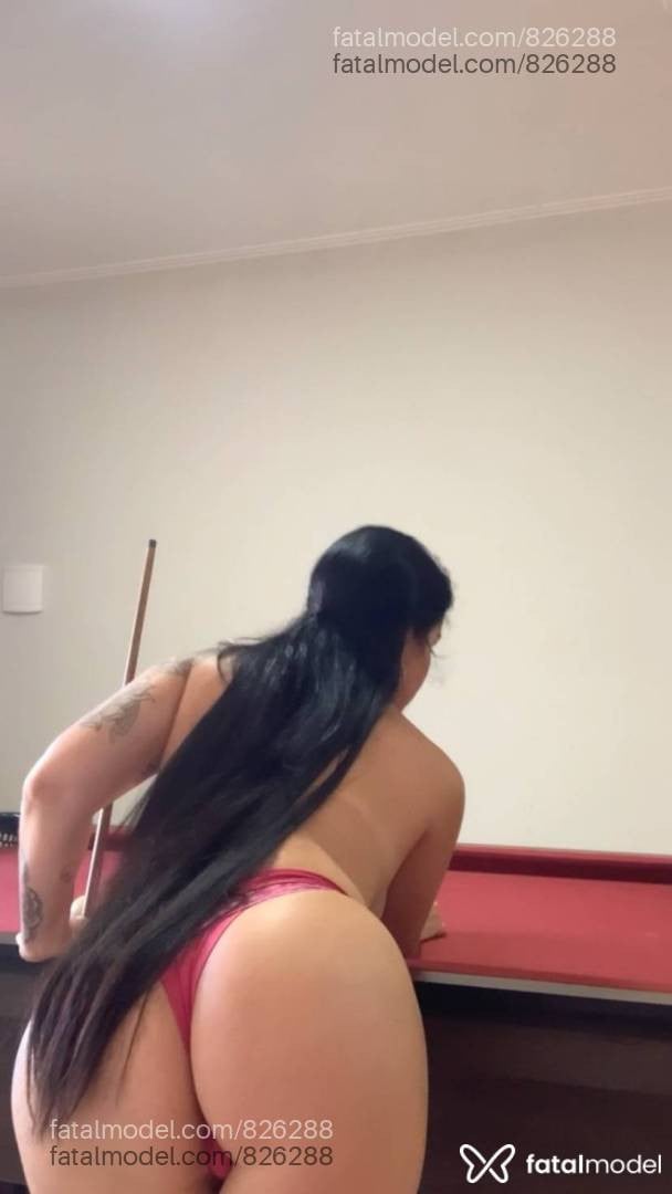 Acompanhante mulher morena (o) de olhos castanhos - Nicole Acompanhante mulher morena (o) de olhos castanhos - Nicole