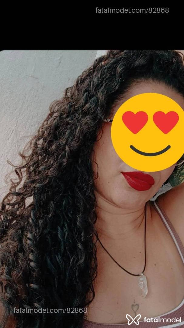 Acompanhante mulher morena (o) de olhos castanhos - Mel Morena