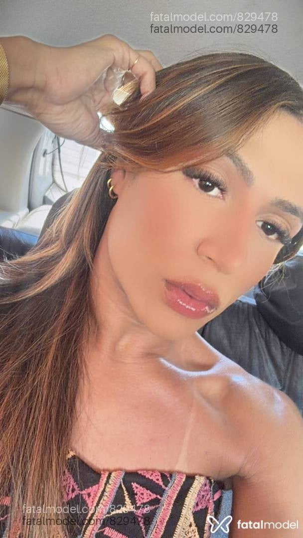 Acompanhante mulher trans ruiva (o) de olhos pretos - Victoriaavellar