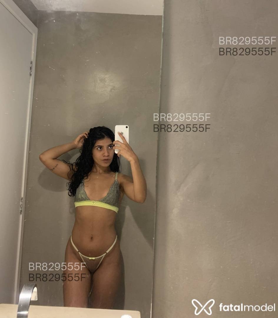 Acompanhante mulher morena (o) de olhos pretos em São Paulo - Maya Summer