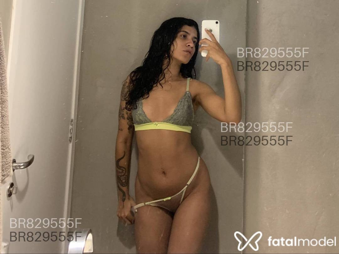 Acompanhante mulher morena (o) de olhos pretos em São Paulo - Maya Summer