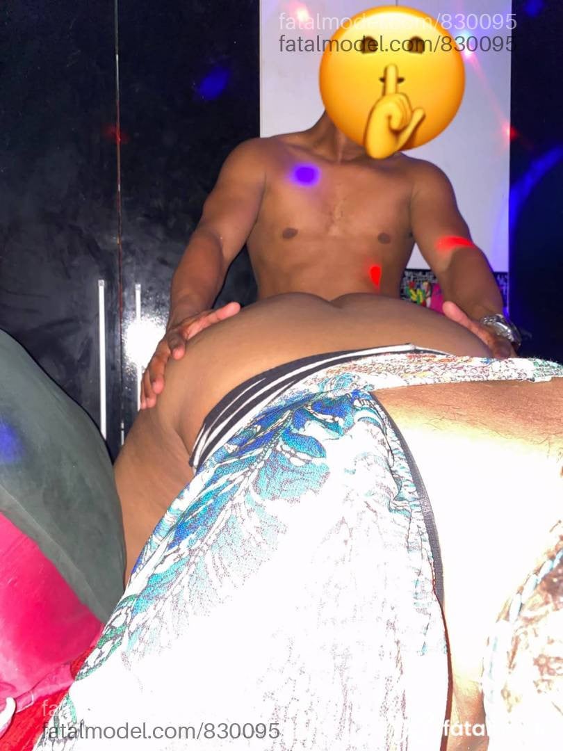 Acompanhante travesti morena (o) de olhos pretos em Camaçari - Jackeline Scarleth