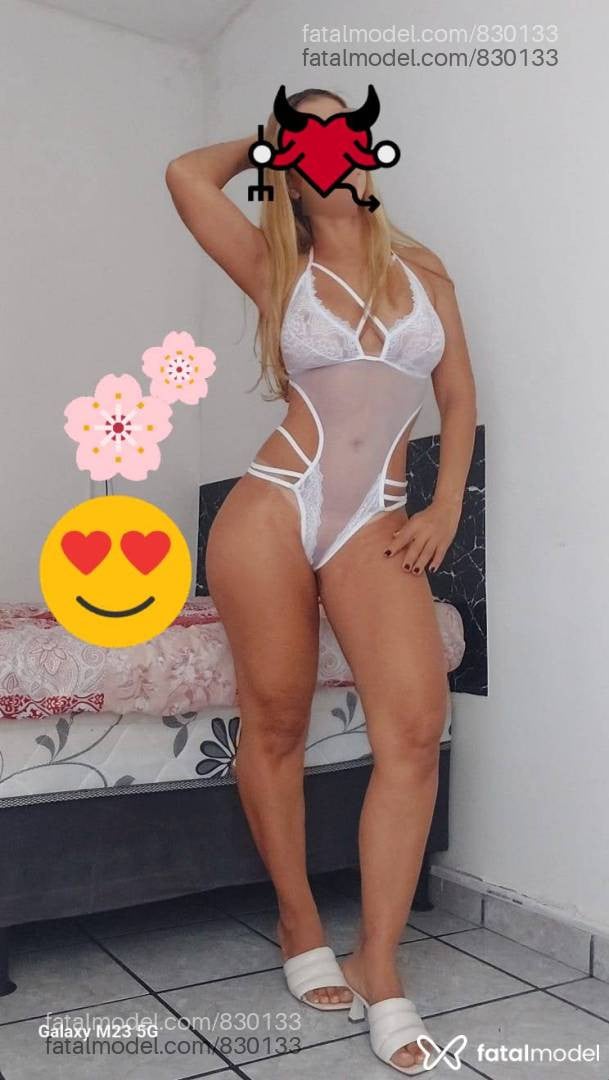 Acompanhante mulher loira (o) de olhos castanhos - Bruna Dias Acompanhante mulher loira (o) de olhos castanhos - Bruna Dias