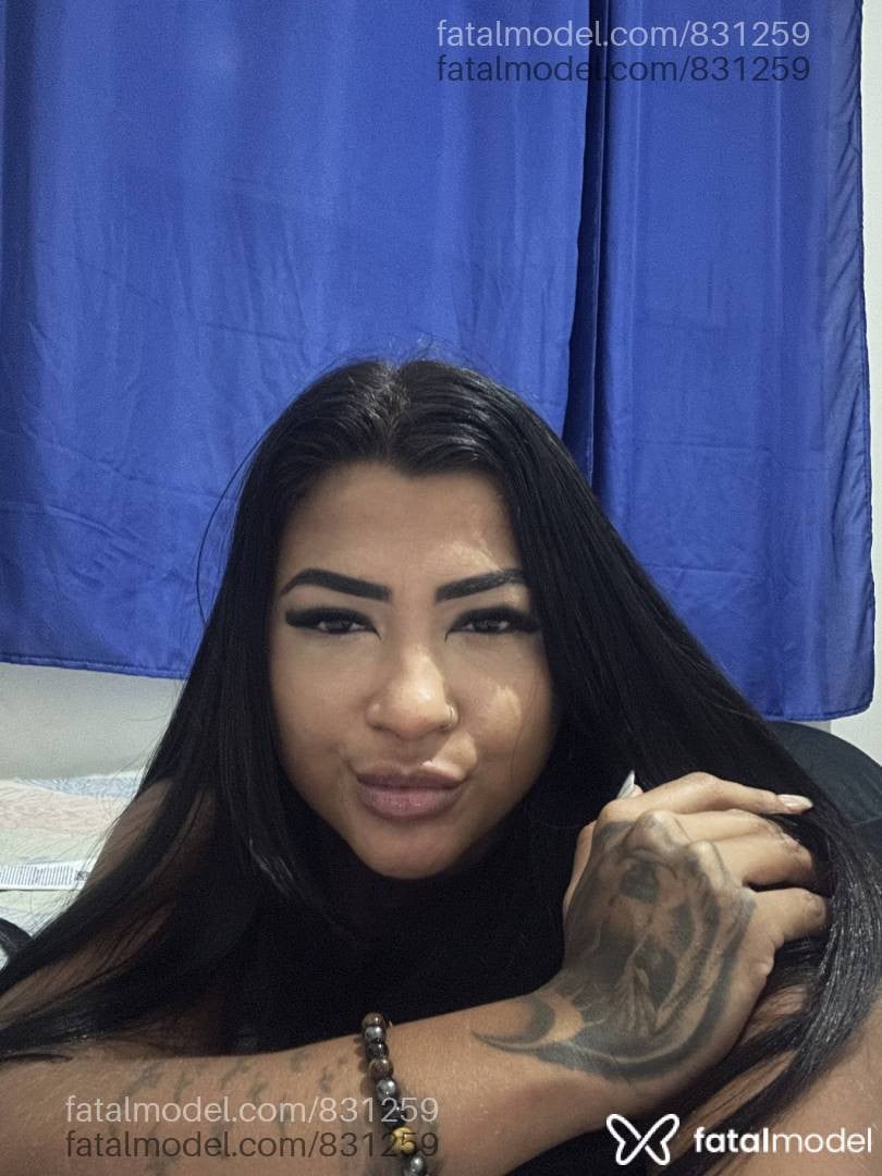 Acompanhante mulher morena (o) de olhos pretos em Volta Redonda - Ivi Mattos