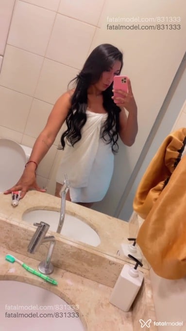 Acompanhante travesti morena (o) de olhos pretos em Pontes e Lacerda - Rebeka Nunes