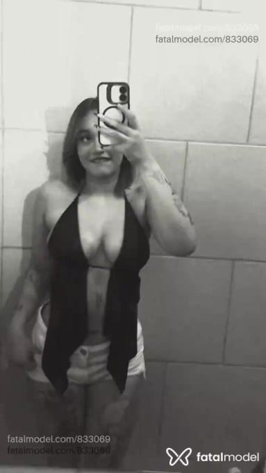 Acompanhante mulher ruiva (o) de olhos castanhos em Guarapari - Malu Fernandes