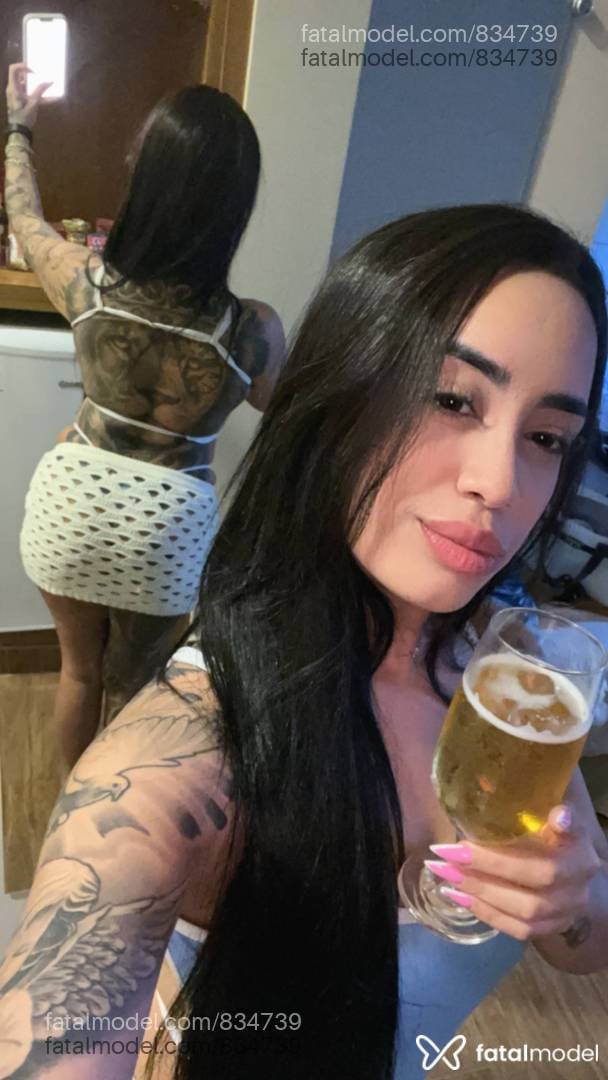 Acompanhante mulher morena (o) de olhos castanhos - SABRINA