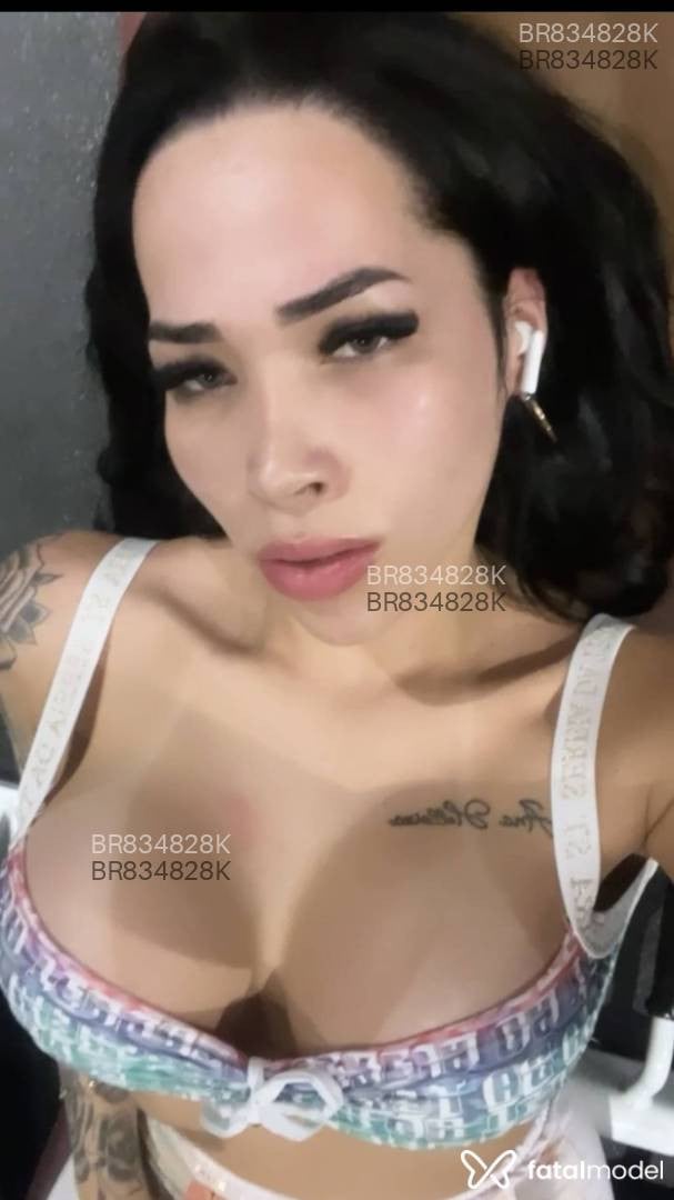 Acompanhante mulher trans morena (o) de olhos verdes em Campinas - Luana Vieira