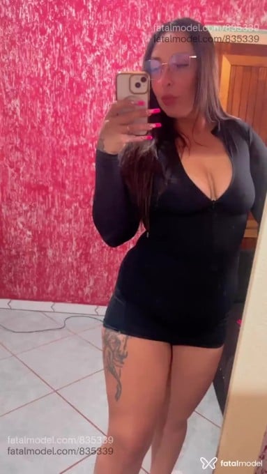 Acompanhante mulher com cabelo castanho de olhos castanhos em Lagoa Vermelha - Eduarda ribeiro