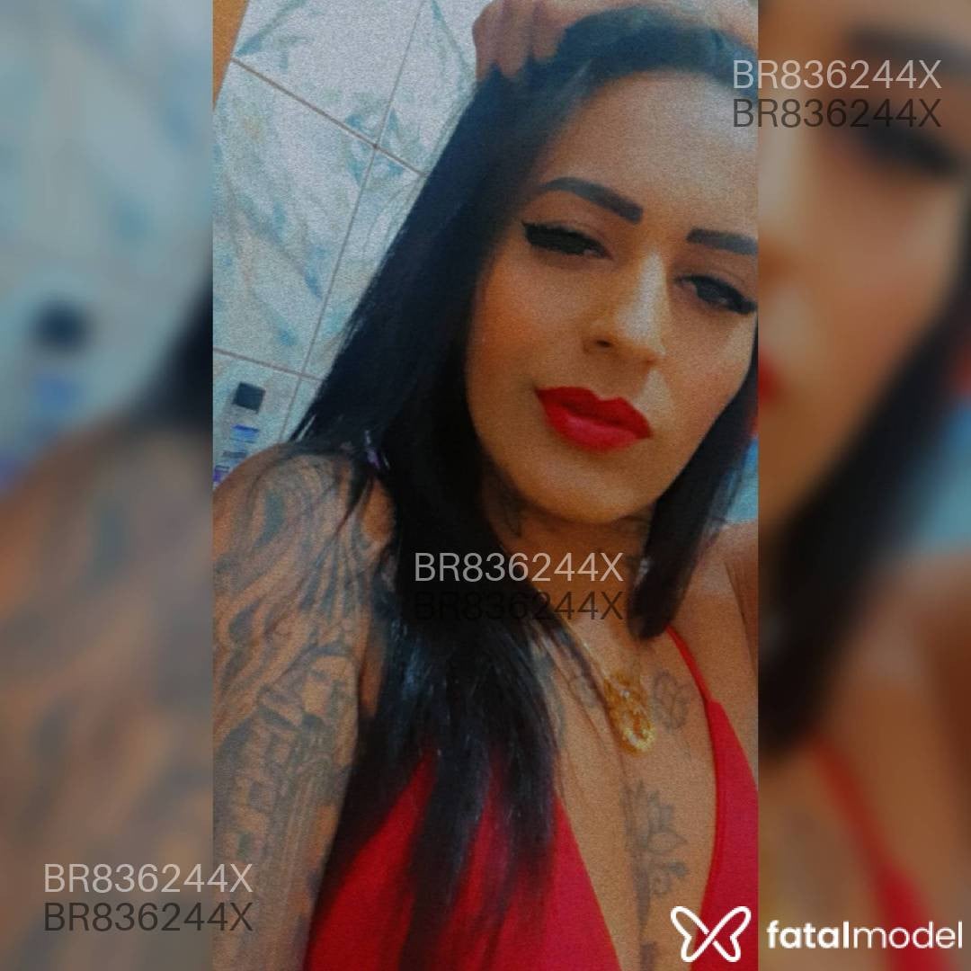 Acompanhante mulher morena (o) de olhos castanhos - Juulia Ferraz Acompanhante mulher morena (o) de olhos castanhos - Juulia Ferraz